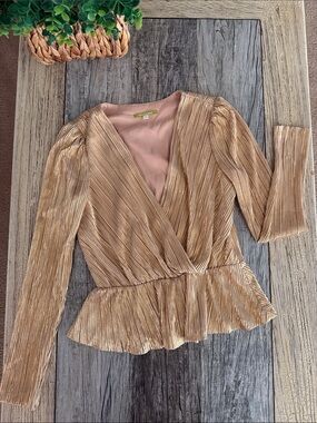 Gianni Bini Metallic Gold Pleated Wrap Peplum Top